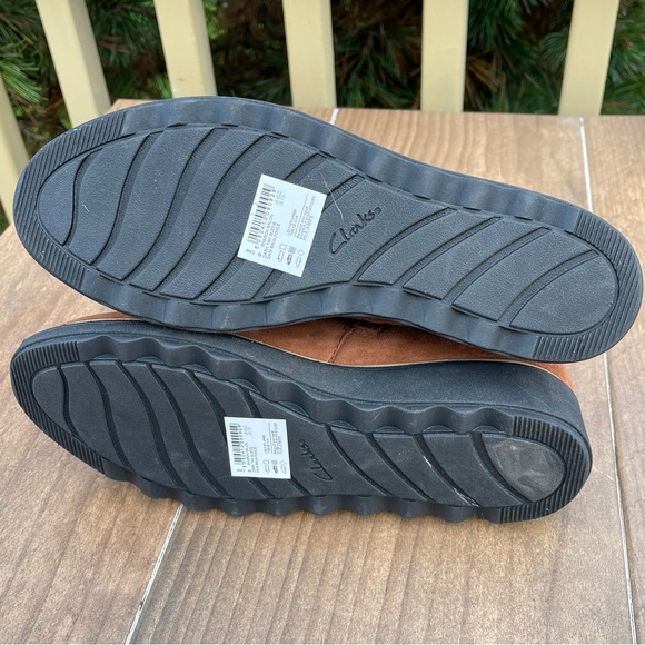 Clarks Sharon Salon Women Wedge Heel Ankle Booties Dark Tan Suede 7M - Picture 6 of 9